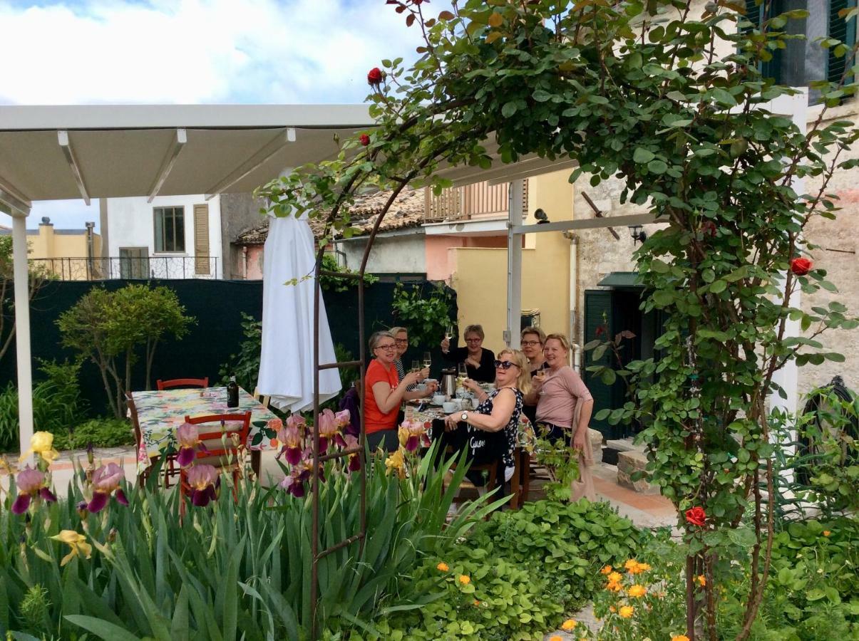 Art & Breakfast Ripabottoni Exterior foto